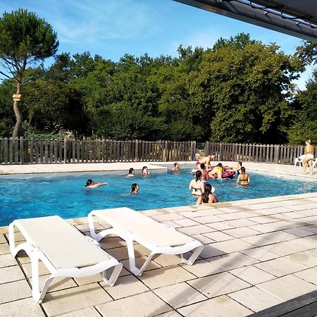 Le Vignal Villa Monflanquin Buitenkant foto