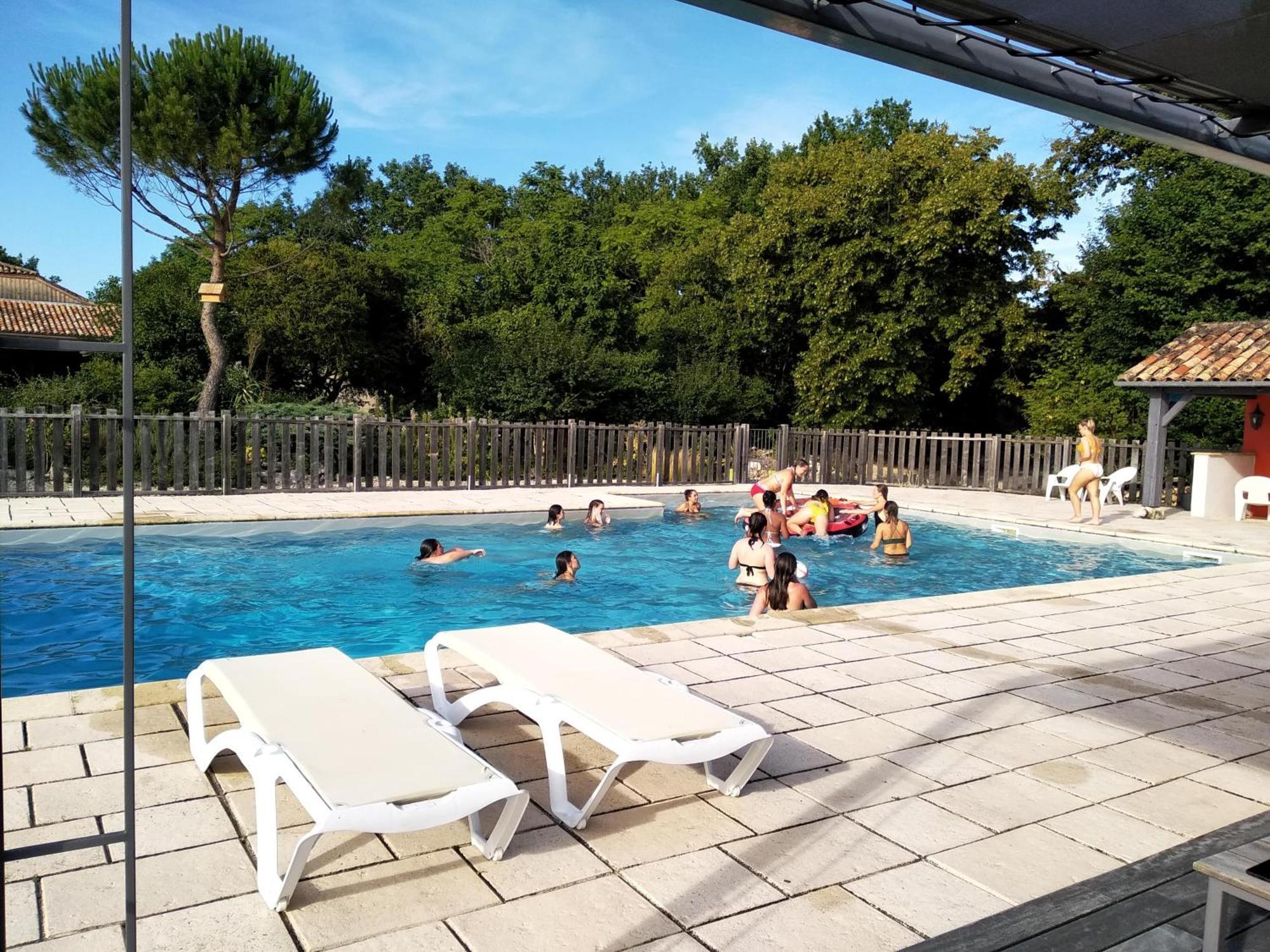 Le Vignal Villa Monflanquin Buitenkant foto